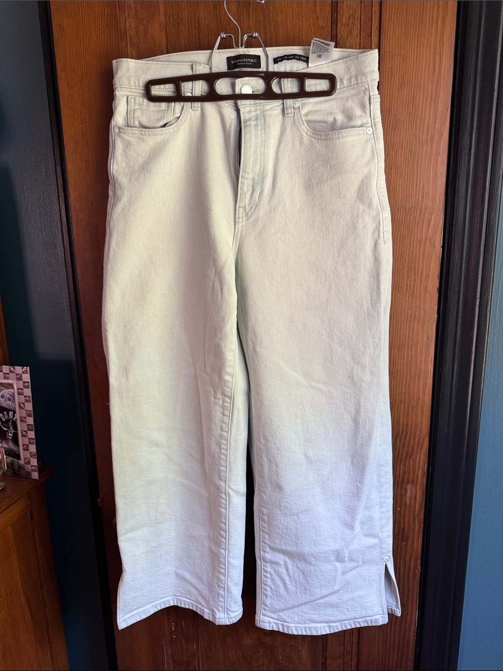 Banana Republic high waist wide leg crop 29 light blue almost white